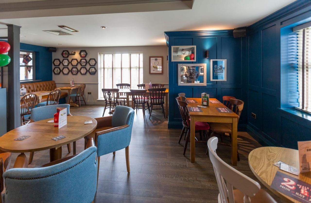 Sessile Oak, Llanelli By Marston'S Inns Exteriör bild